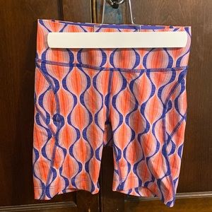 Outdoor Voices pink patterned bike shorts size XS.